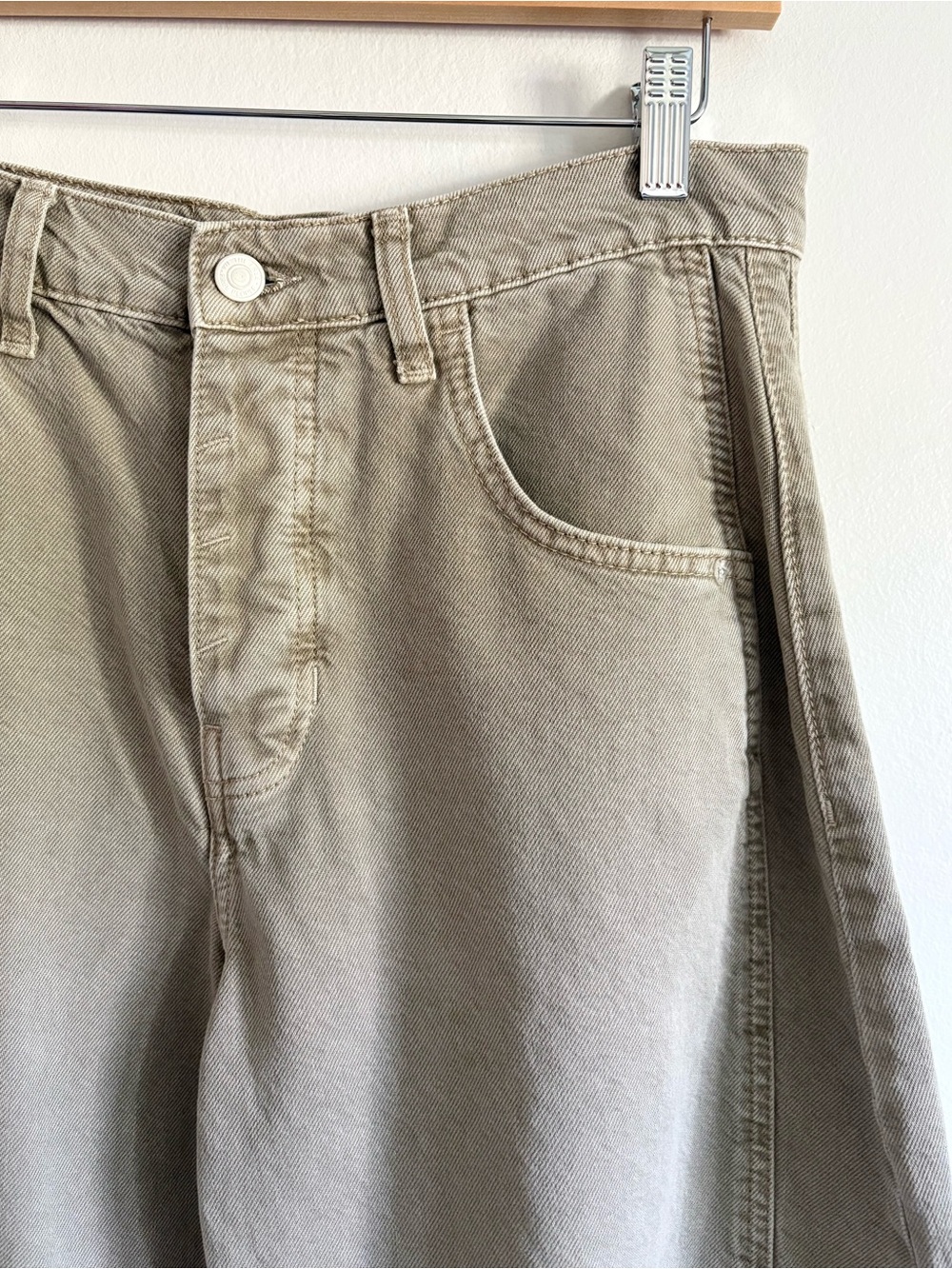 We The Free Good Luck Mid-Rise Barrel Jeans in Taupe - Picture 5 of 8